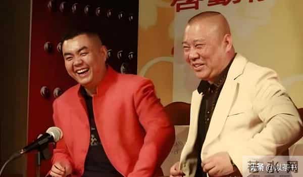 各凭本事吃饭!郭德纲师兄哭诉相声园子倒闭,德云社凭啥一家独大