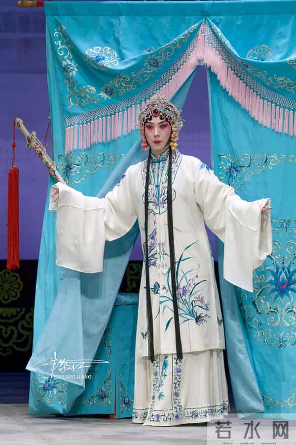 上海京剧院建院70周年晋京展演--京剧《白蛇传》