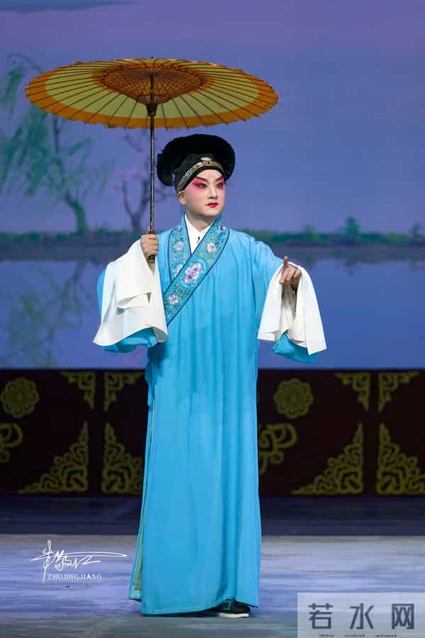 上海京剧院建院70周年晋京展演--京剧《白蛇传》