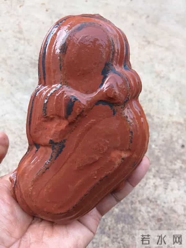 身价暴增,却以绝种的石头!