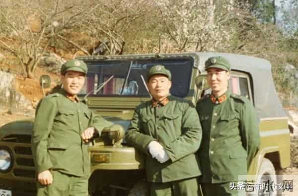 王学伟:赞李太忠将军(七律二首)