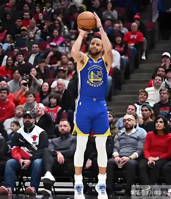 最近状态火爆,明天NBA勇士VS雷霆预测