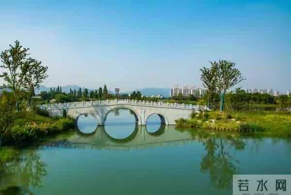 性和寿命的关联：命好长寿的男人，身上往往有以下几种特征！