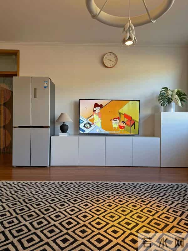 卖掉高层32楼,搬回老小区“步梯房”入住一年后发现,差距太明显