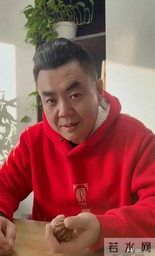 各凭本事吃饭!郭德纲师兄哭诉相声园子倒闭,德云社凭啥一家独大