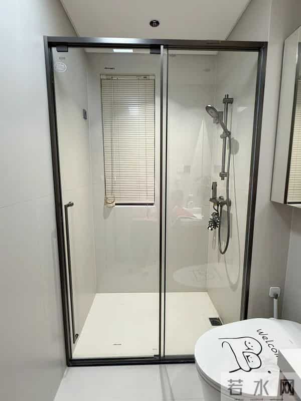 上完厕所马桶盖是打开还是关上?很多人都不知道,难怪家里臭臭的