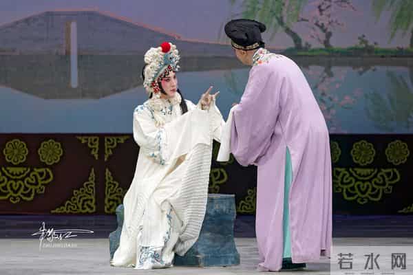 上海京剧院建院70周年晋京展演--京剧《白蛇传》