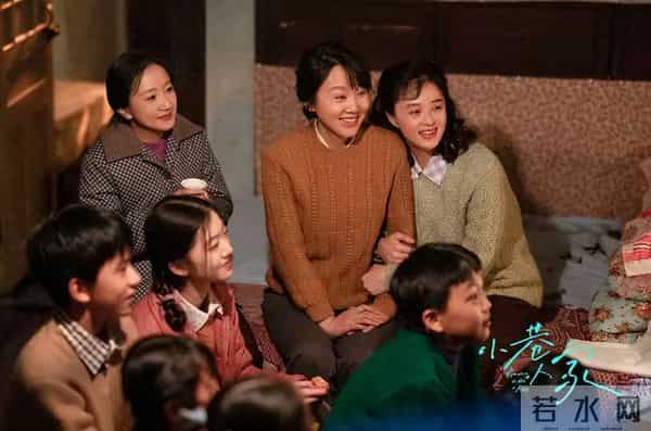 《小巷人家》番外684：李佳给妈打去了电话，阿文又不在家里了