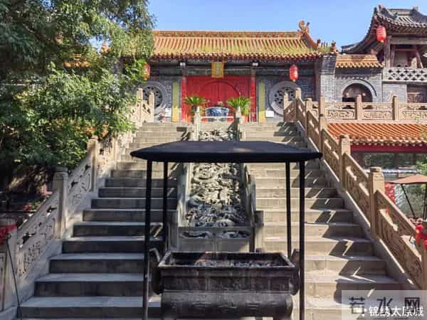 山西太原白云寺火了