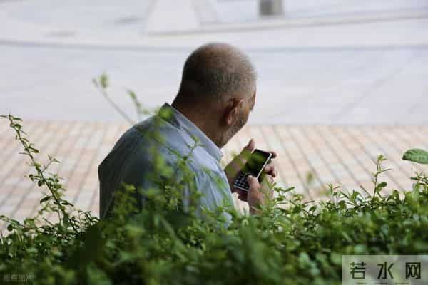 五十多岁的70后，如果没有特殊经济困难，不要用时间和体力换钱了