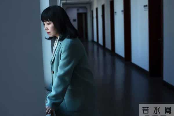 晚熟的年轻人，正在拼命熬过上班第一年