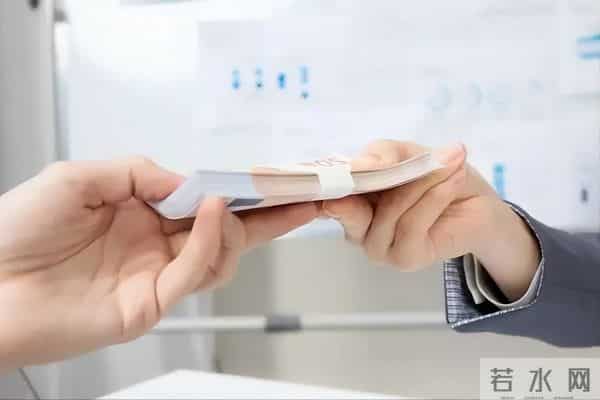 别人问你工资多少，聪明的人都会这样回答，简单实用也不伤害他人