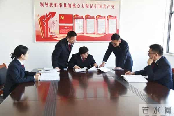 事业单位人员被“双开”后，为“重返编制”被骗800余万元！幕后黑手自称认识领导，转学、入编都能操作