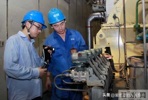 西安交大硕士进小电厂3月离职:普通人饭碗真要被抢?