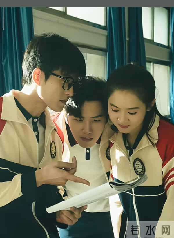 预约破百万+人设大反转!翟一莹4部待播剧藏大招,要霸屏的节奏?