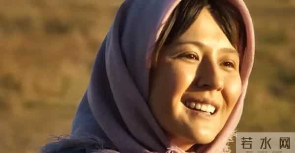 30多位明星为肖战包场，一部电影看出人品，众人都不想他输！