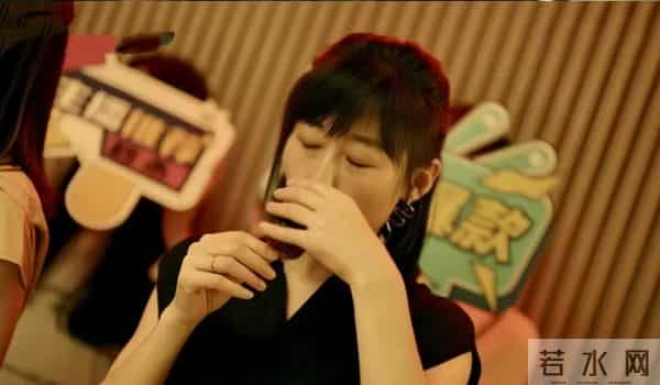 都市剧又出黑马! 仅6集播放量突破580万, 两个中年人让观众落泪