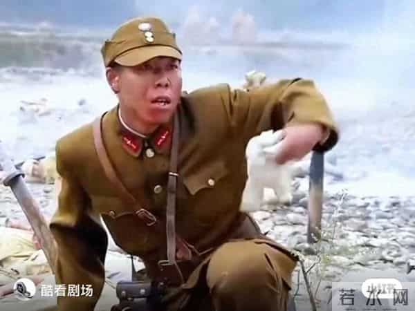 影视解说卧底悄悄给八路军送情报，却被误当成敌人给击毙
