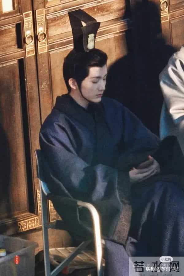 救命！本以为古平原是陈晓的角色巅峰，没想到他演的秦始皇更绝