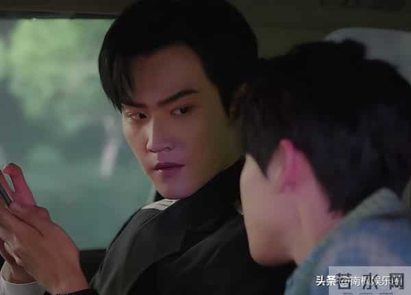 男女主从单相思到相互救赎，《狙击蝴蝶》成姐弟恋剧新标杆