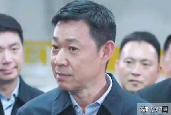 40集反腐剧!蒋雯丽、张丰毅主演!王牌班底,题材敏感,剧情炸裂