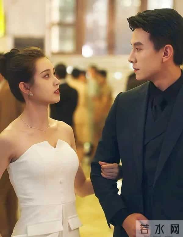 你刷到那条漠河舞厅的15秒视频没?