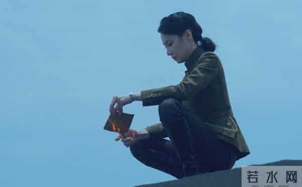 黎晴主动将通行证给烧掉，才知北大毕业的谷正文到底有多歹毒