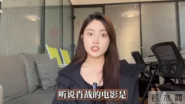 办公室里的温暖午后时光