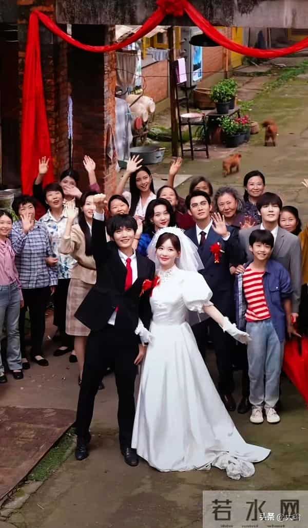 播放量破十亿方言神剧回归《家里家外2》原班人马+新血，开播即爆