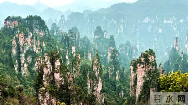 《阿凡达3:火与烬》定档12月19日 再续张家界地貌与潘多拉的奇幻联结