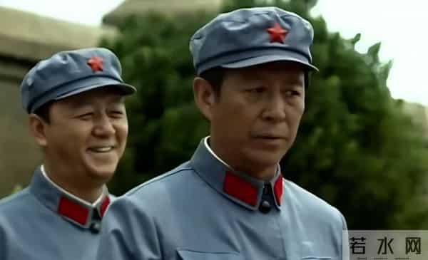 冲着黄志忠看的《大生意人》，却被64岁的他圈粉，演技看哭观众