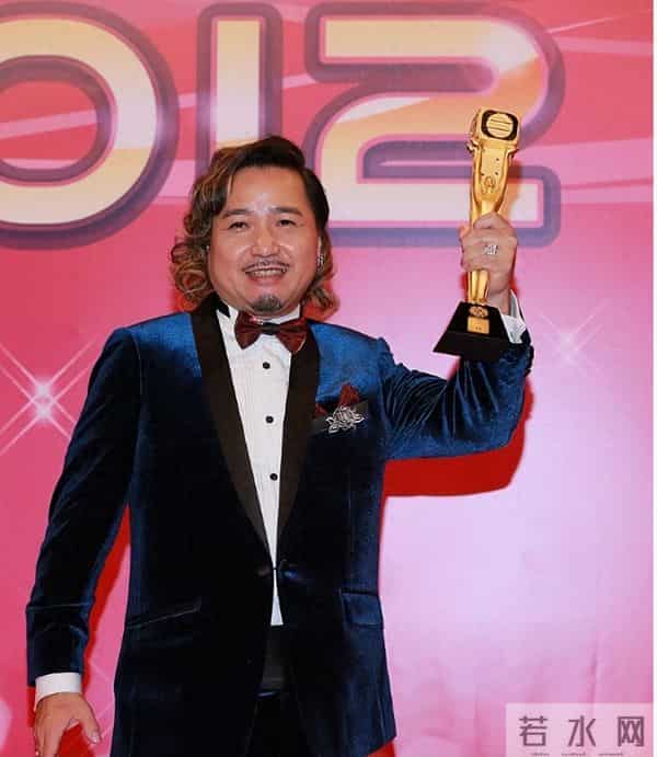 TVB金牌绿叶移居内地做老板，曾为养家连续工作50小时，累到住院