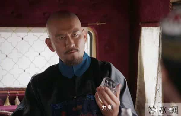 《大生意人》直到白依梅跪求古平原做自己孩子父亲,才知,她多狠