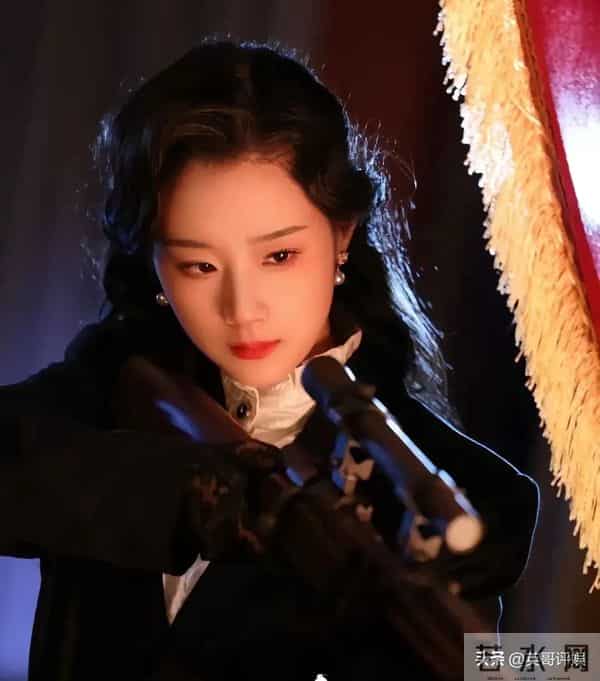 王小亿杀疯了!再传三个好消息,我想说-属于她短剧时代来了