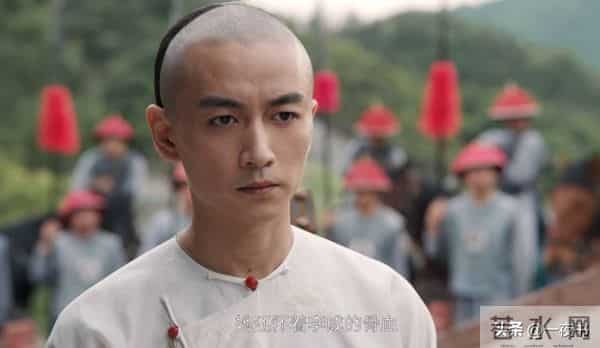 《大生意人》直到白依梅跪求古平原做自己孩子父亲,才知,她多狠