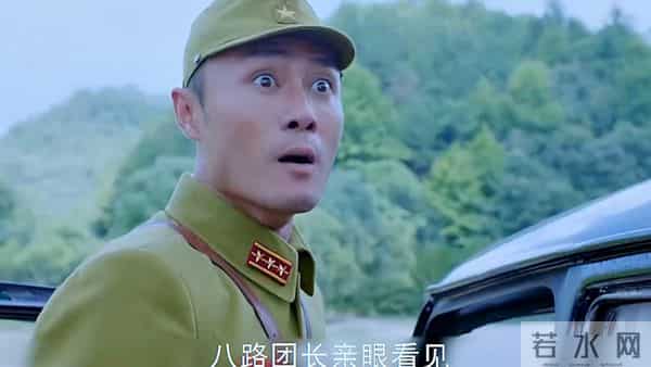 鬼子少佐残忍的杀害团长兄弟，不料团长展开霸气反击！