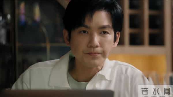 亦舞之城：谭思婷不仅找到了失散多年的父亲，还跟冯睿旧情复燃，