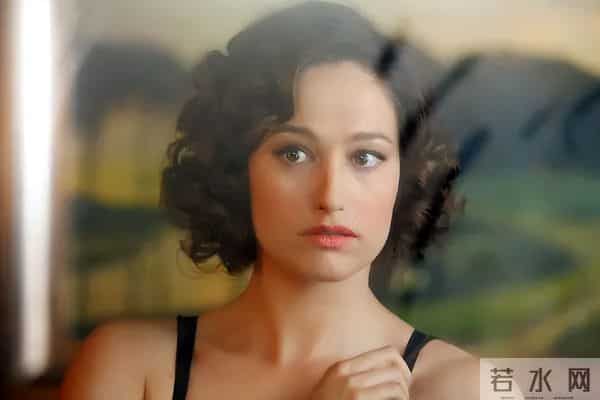 三部二战经典：于炮火中见坚守，于绝境中显锋芒