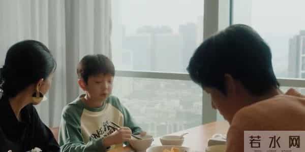 高慧喂乐乐五年药物，亲子相见拒认，母爱终成奢望。