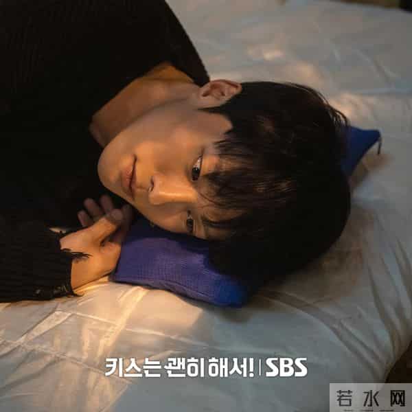 三周登顶Netflix全球第一！韩剧《一吻爆炸》成爆款