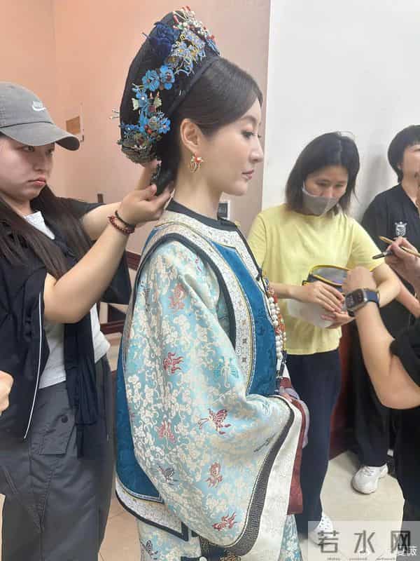 原来他们是堂兄妹！比李纯气质好，今《大生意人》和同学陈晓搭戏