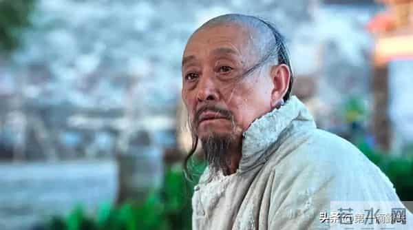 《大生意人》摔杯送别戏封神！老戏骨2字让观众泪目，父子皆演员