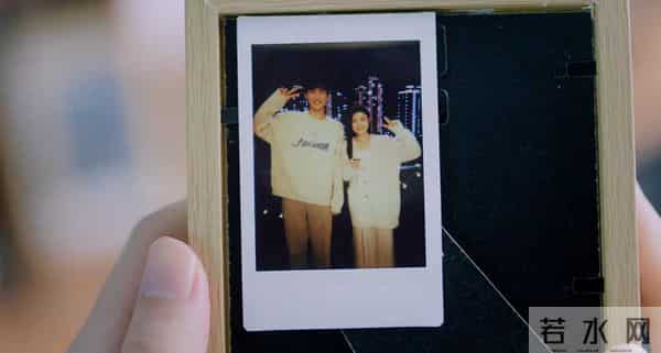 仅播半小时,热度飙至18000,连追4集我想说-耳朵从头红到尾啊!