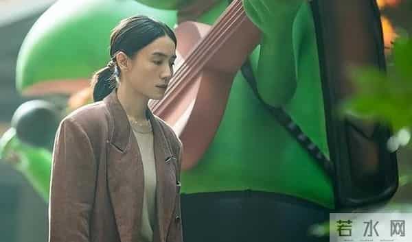 获金鸡影后半月后，宋佳又拿下国际大奖，这一次让娱乐圈刮目相看