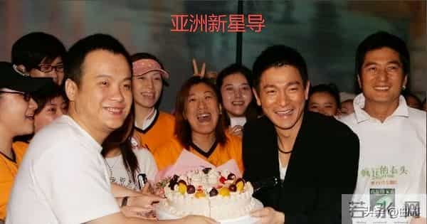 为什么刘德华音乐事业蒸蒸日上，电影却频频出现退档现象？