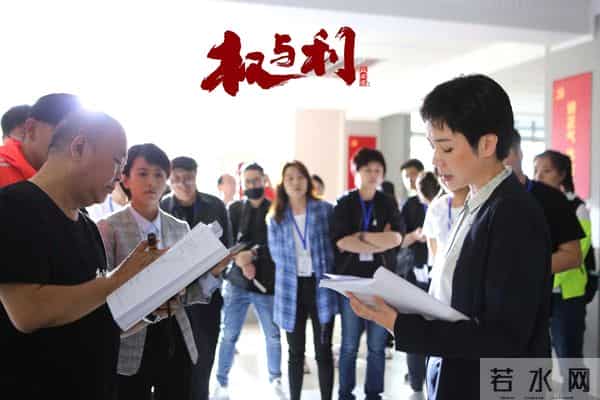 这两部反腐剧凭啥让人记一辈子?2亿现金名场面才露冰山一角