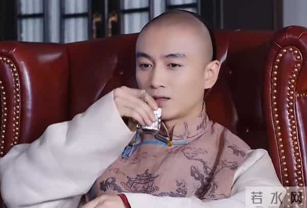 冲着黄志忠看的《大生意人》，却被64岁的他圈粉，演技看哭观众