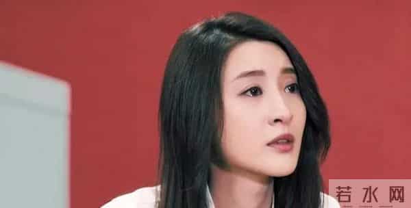 一股子青楼味儿！央8《大生意人》最大败笔，就是扮嫩撒娇的她