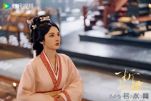 网评2025年5位最想成为的女主！迪丽热巴又美又飒，第四位真幸福