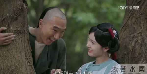 出道10年默默无闻，《大生意人》一身素衣火了，长得很清纯